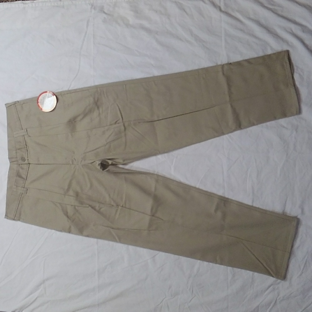 Steeple Chase Relaxed Fit Wrinkle Resistant Cotton Tan Khaki Pants 36X30 NWT